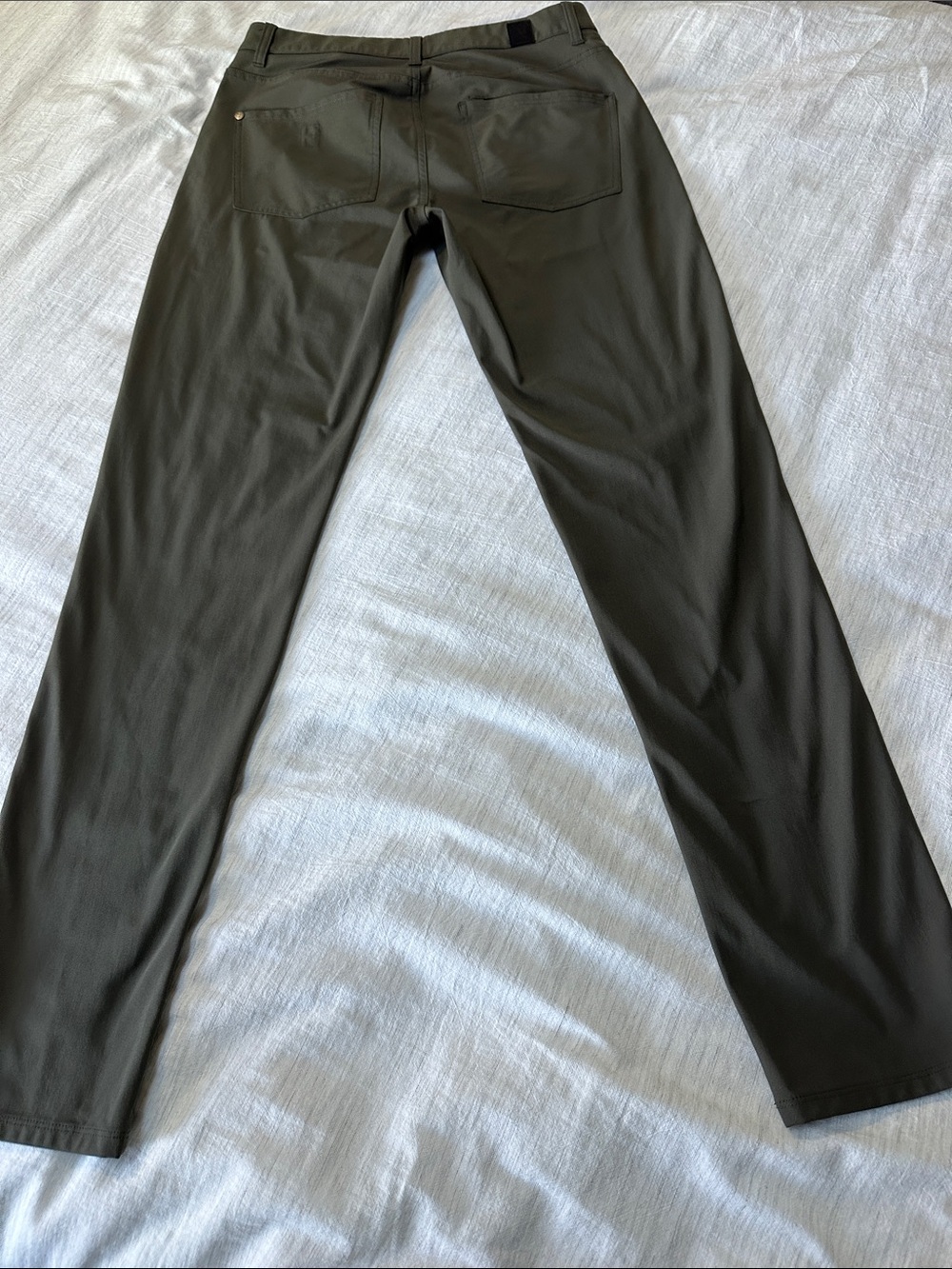 Vuori Meta Athletic Pants - Picture 3 of 8